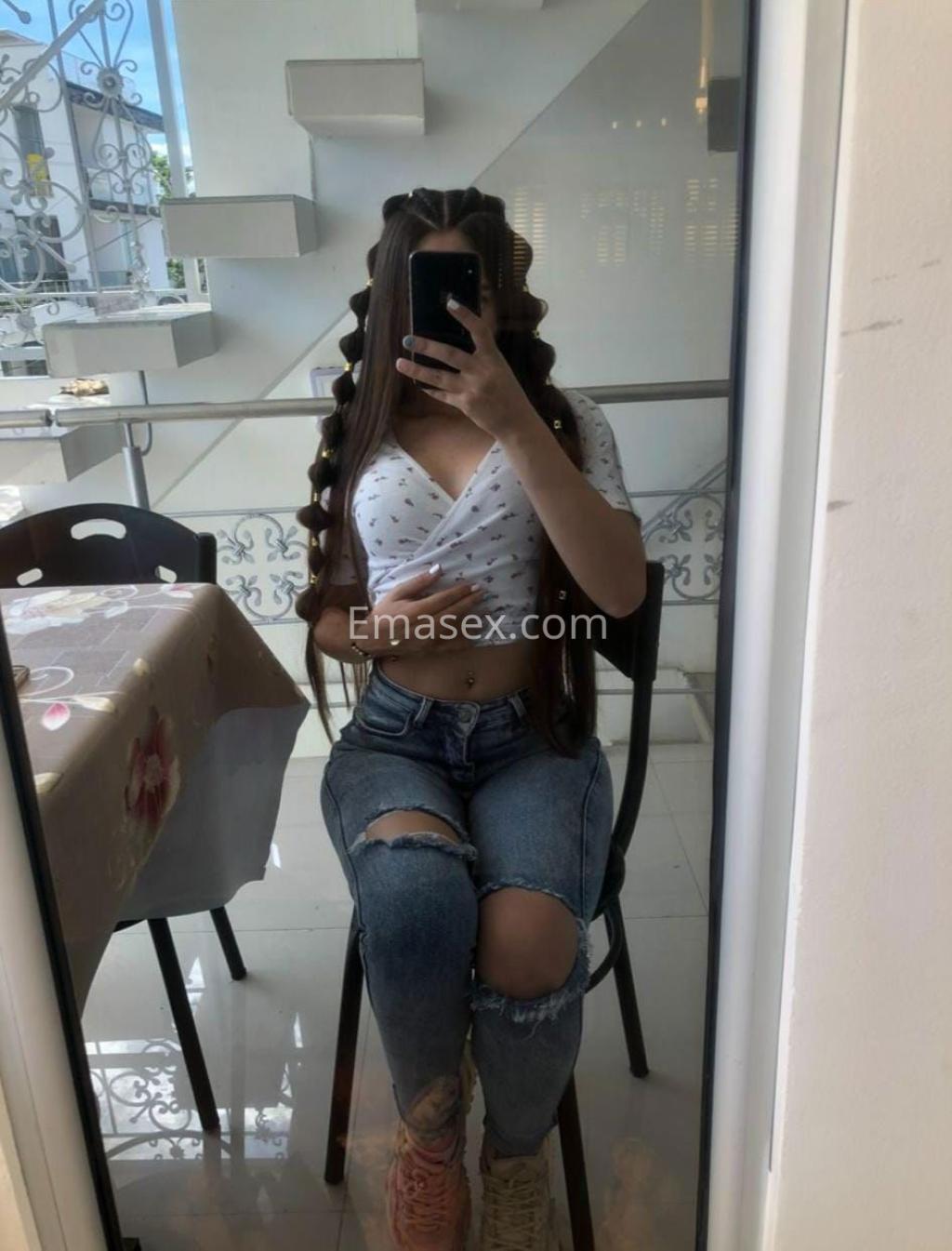 SAMANTHA