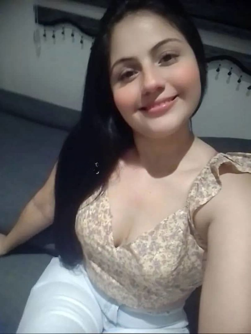 613681071|VERÓNICA|Chica