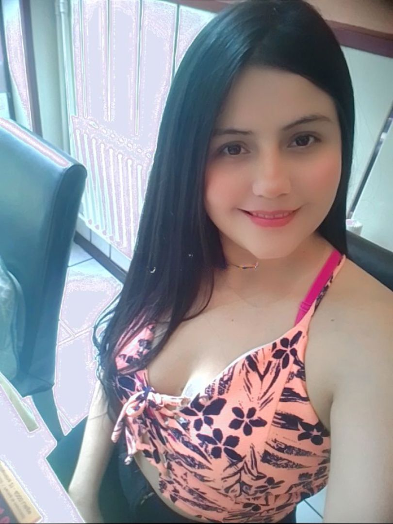 613681071|VERÓNICA|Chica