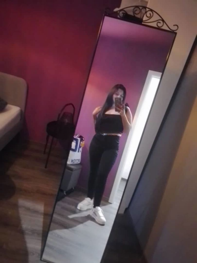 613681071|VERÓNICA|Chica