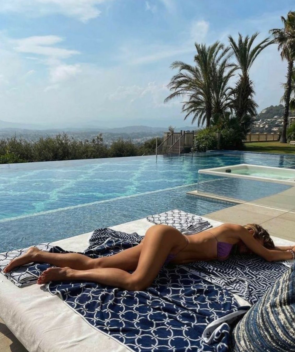 604225673|GEMMA|Chica
