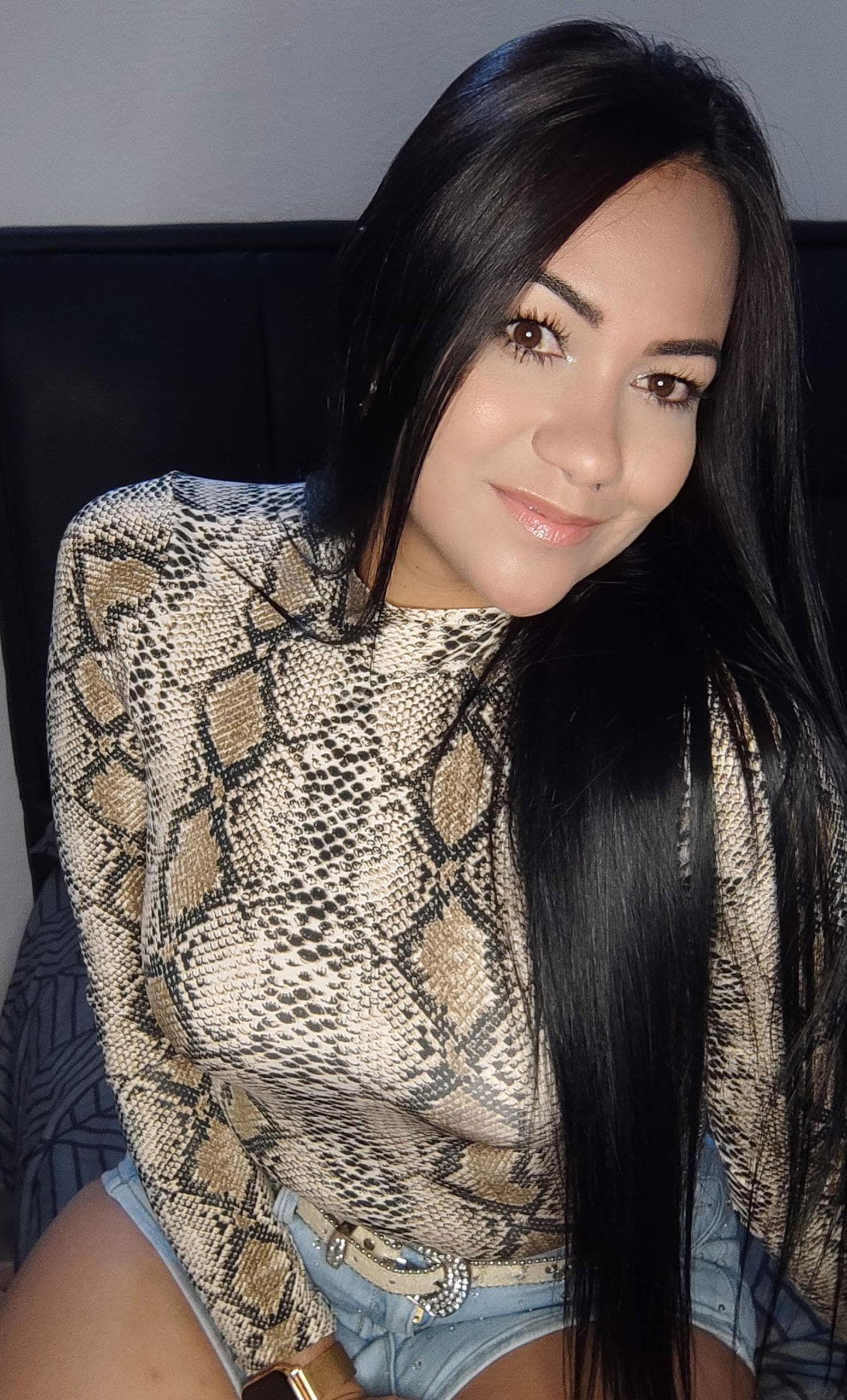 613947348|SOL|Chica