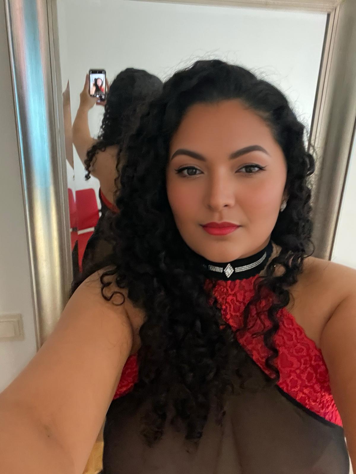 695854678|VALENTINA|Chica