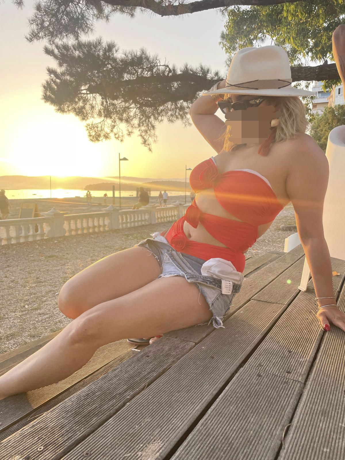 625498400|BIANCA|Chica