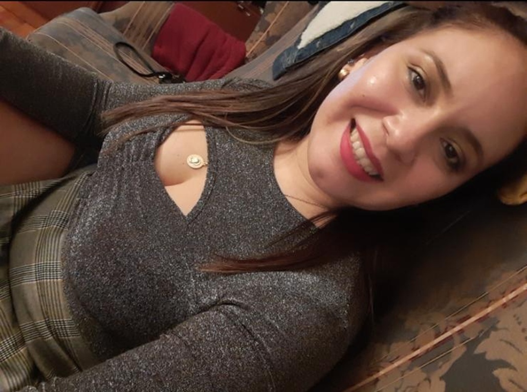 686144837|YENI|Chica
