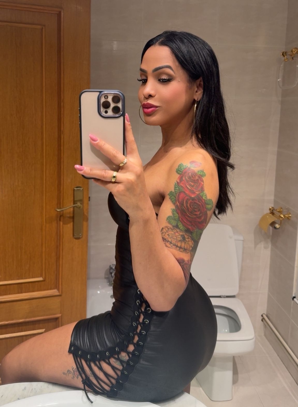 613168013|MYLLENA|Transexual