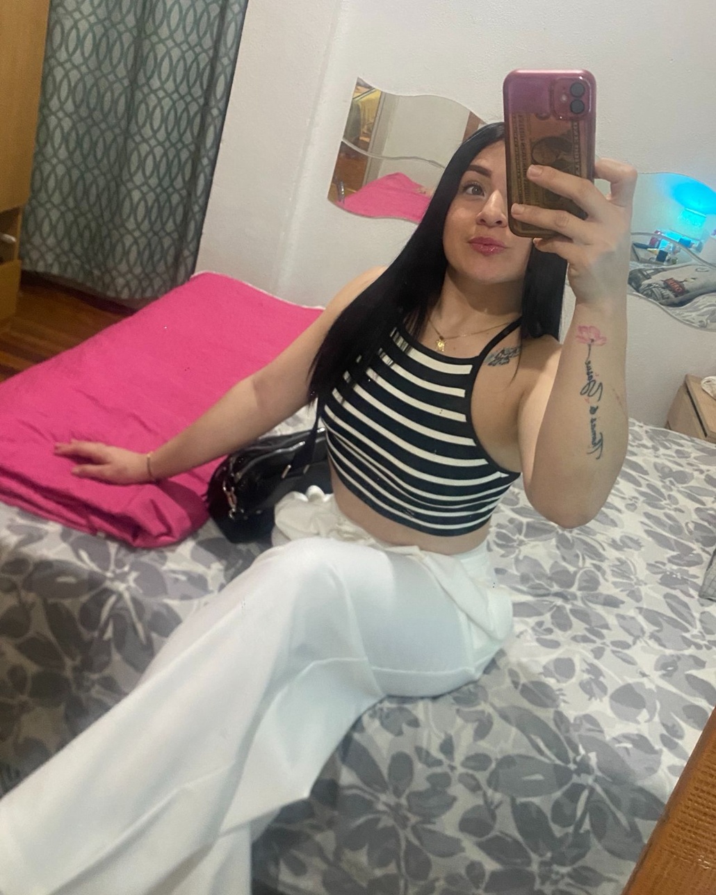 641053660|ANDREA|Chica