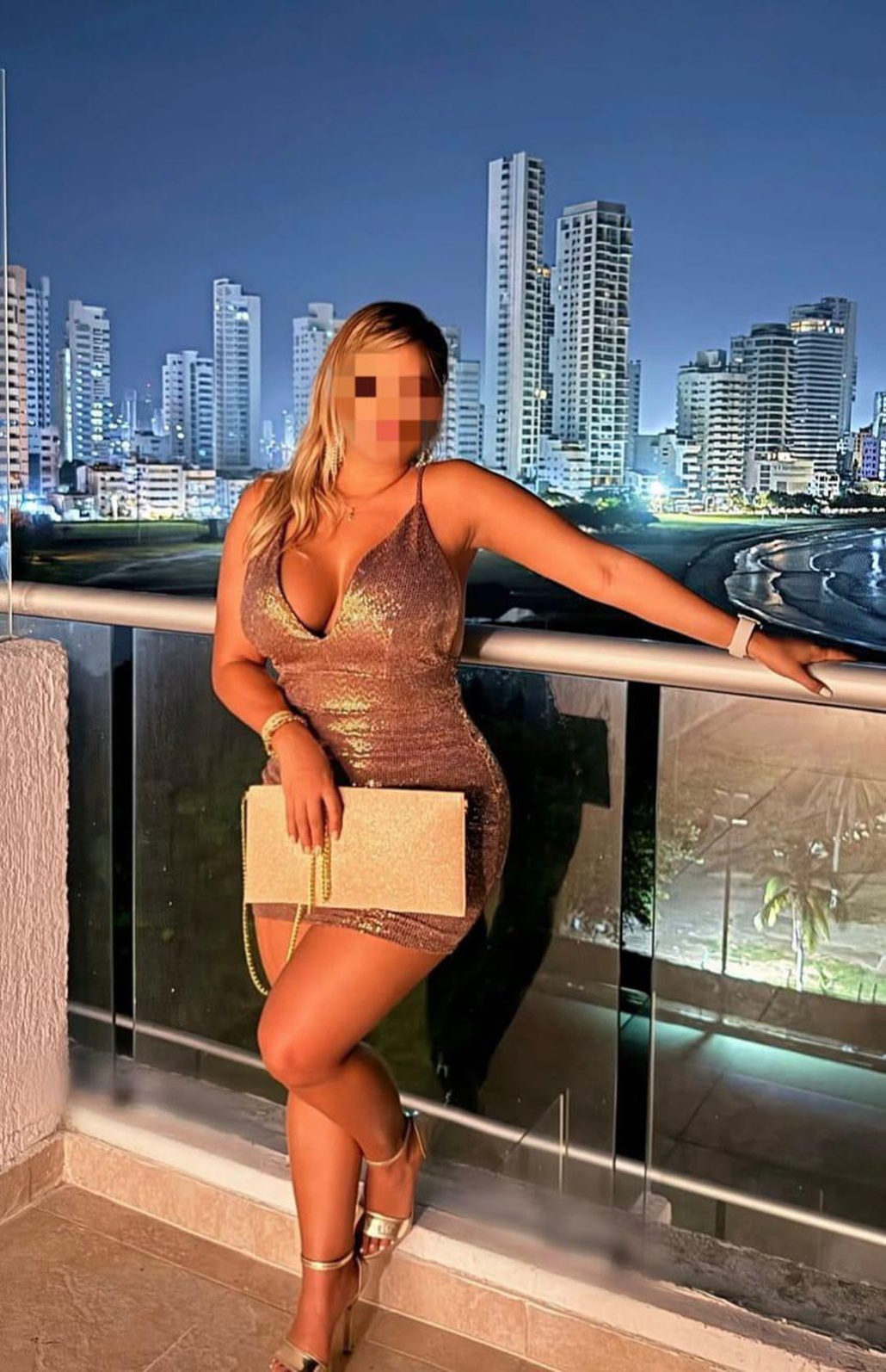 614578376|CAROLINA|Chica