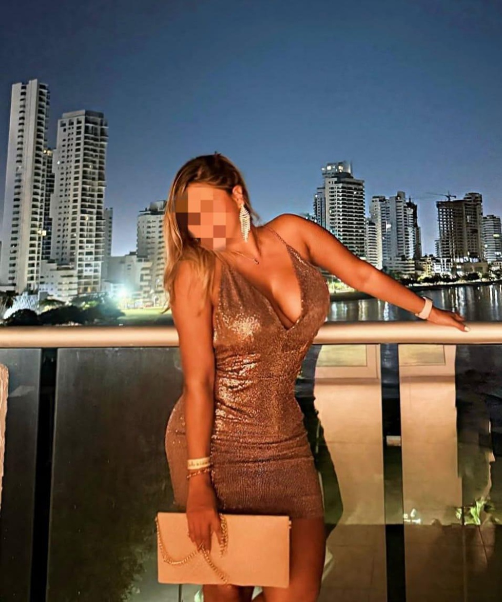614578376|CAROLINA|Chica