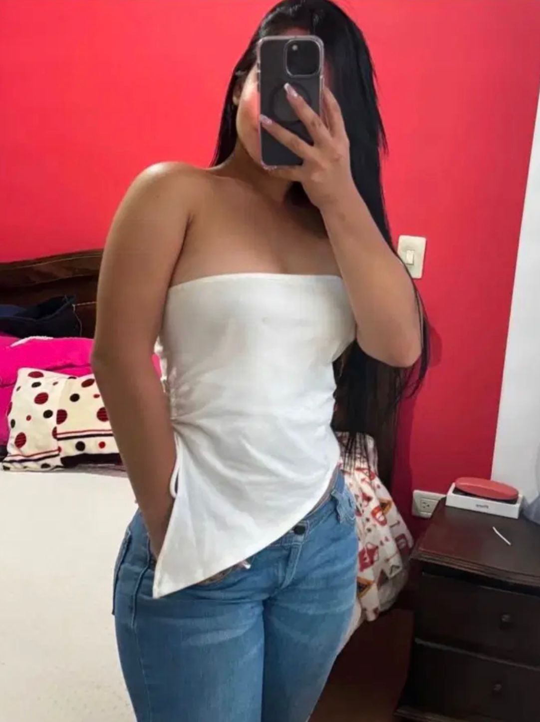 658094757|CATALINA|Chica
