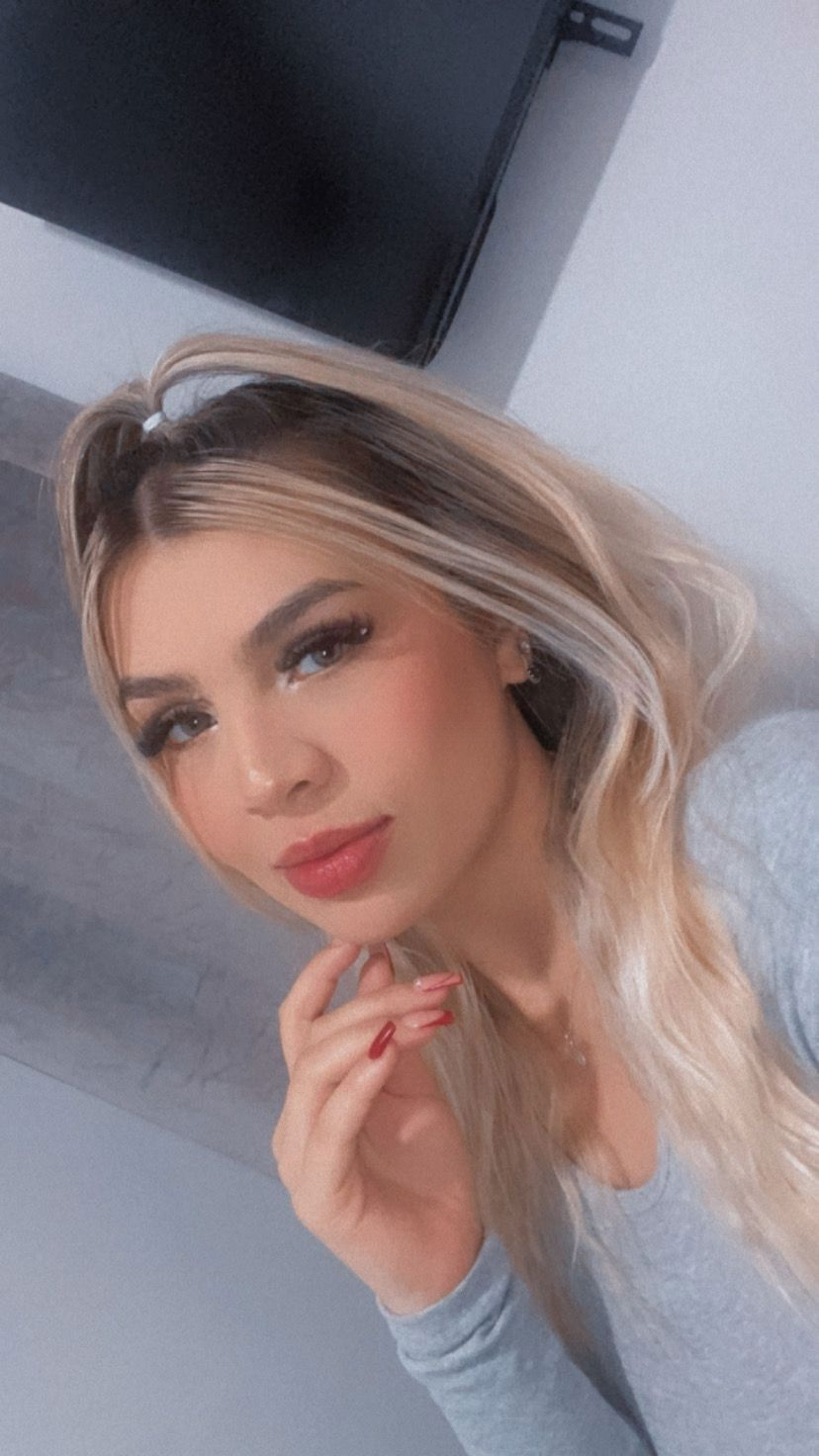 607010965|CRISTAL|Chica