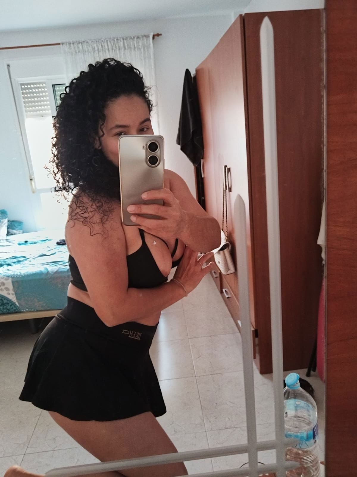 604312675|LORENA|Chica
