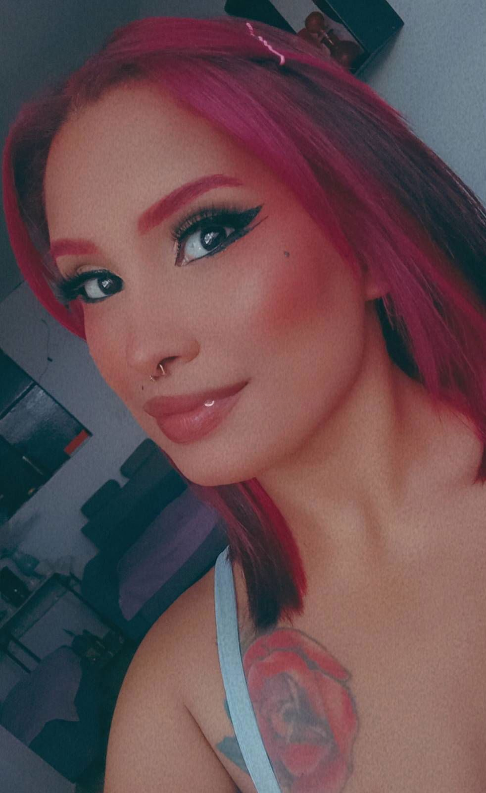 614635675|VIOLETA|Chica