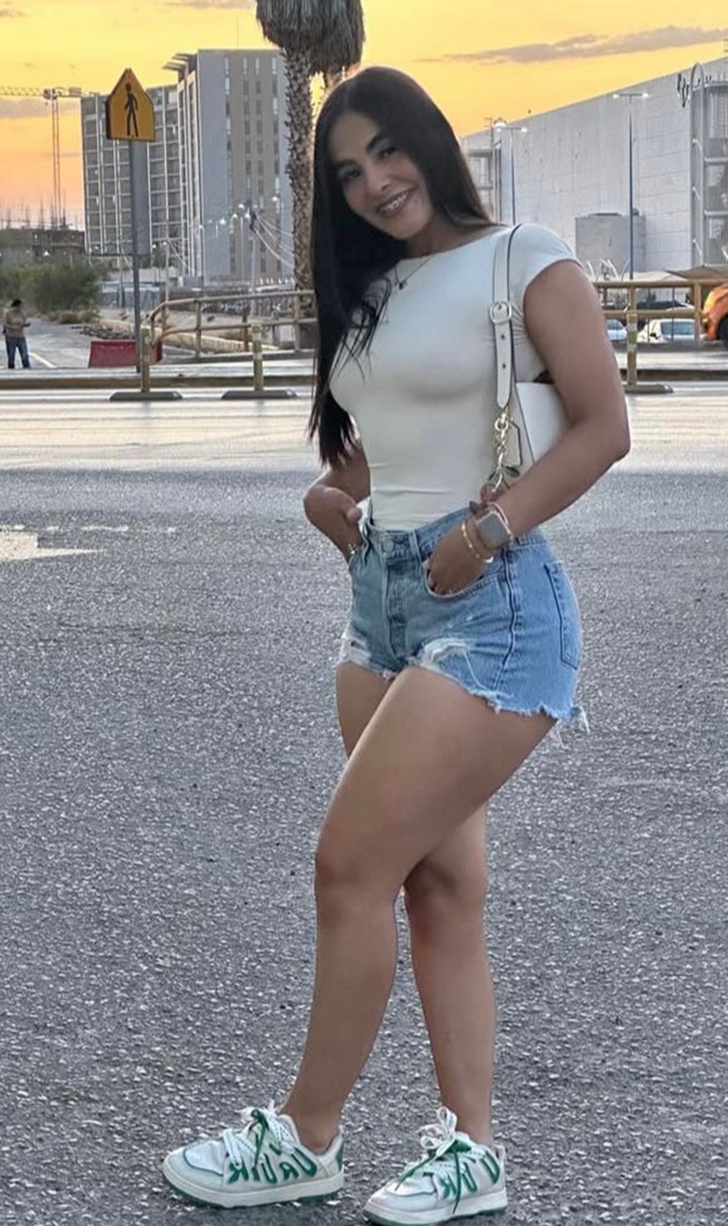643255454|GABY|Chica