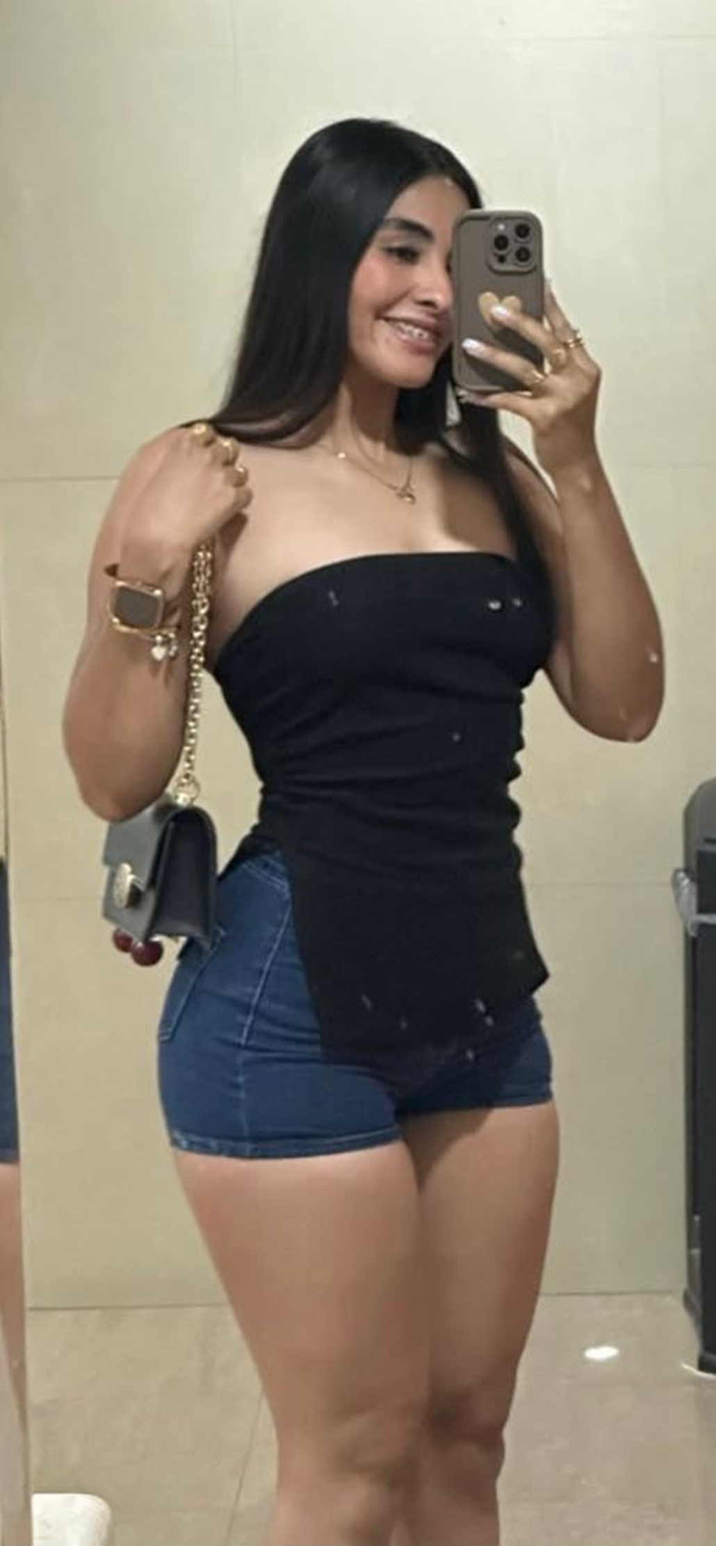 643255454|GABY|Chica