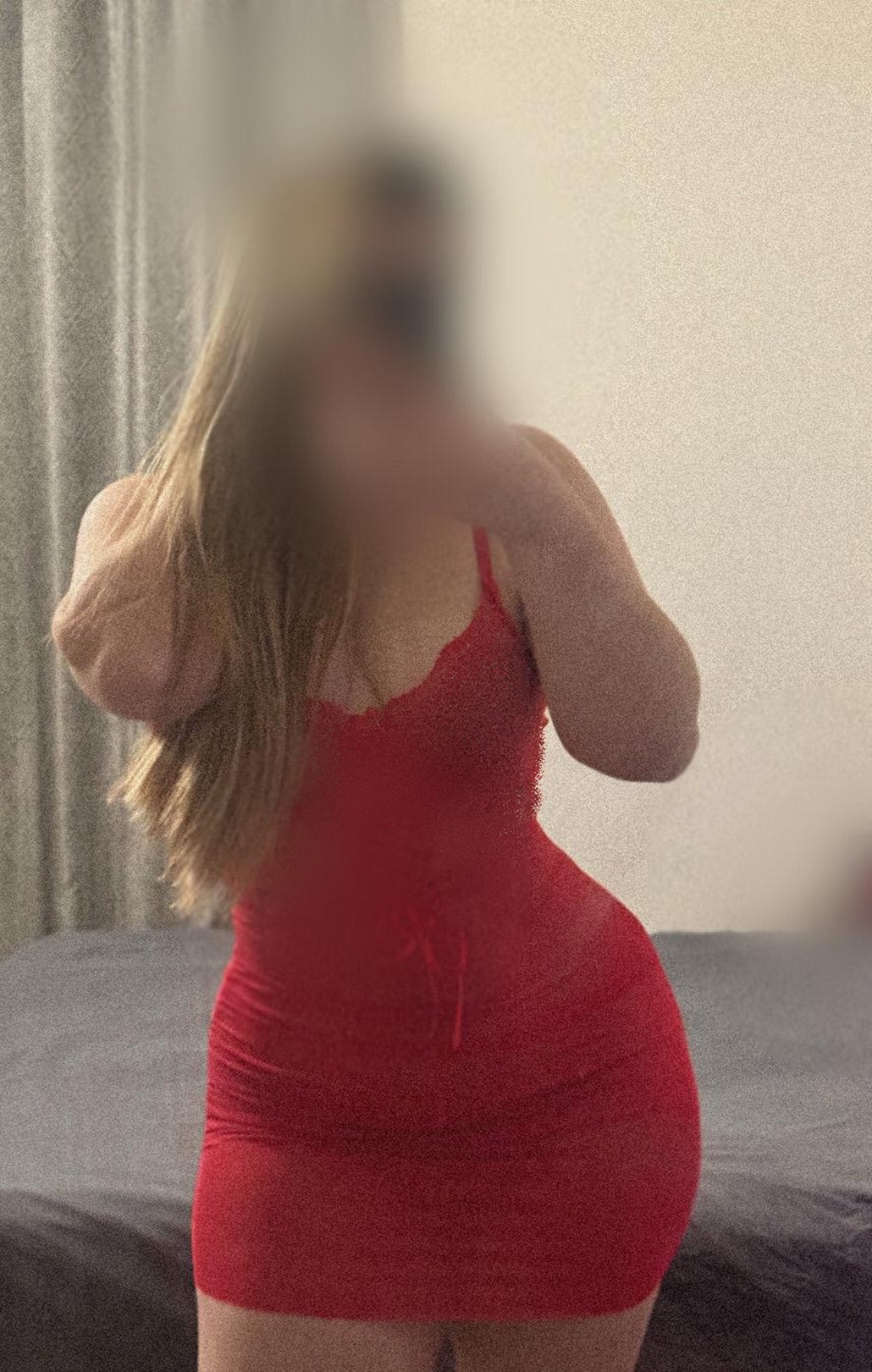 647909439|ANA|Chica
