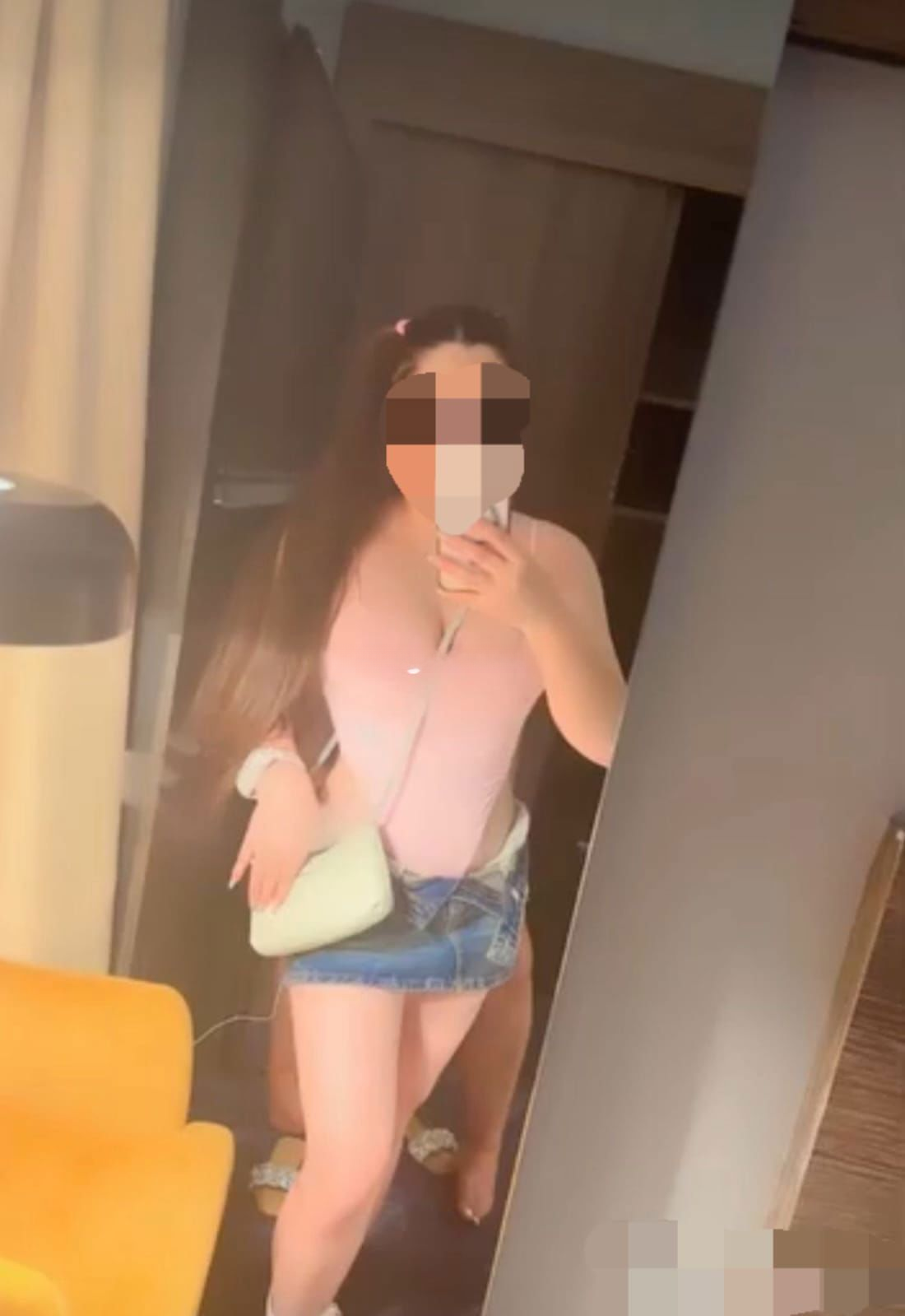 624901628|DANIELA|Chica