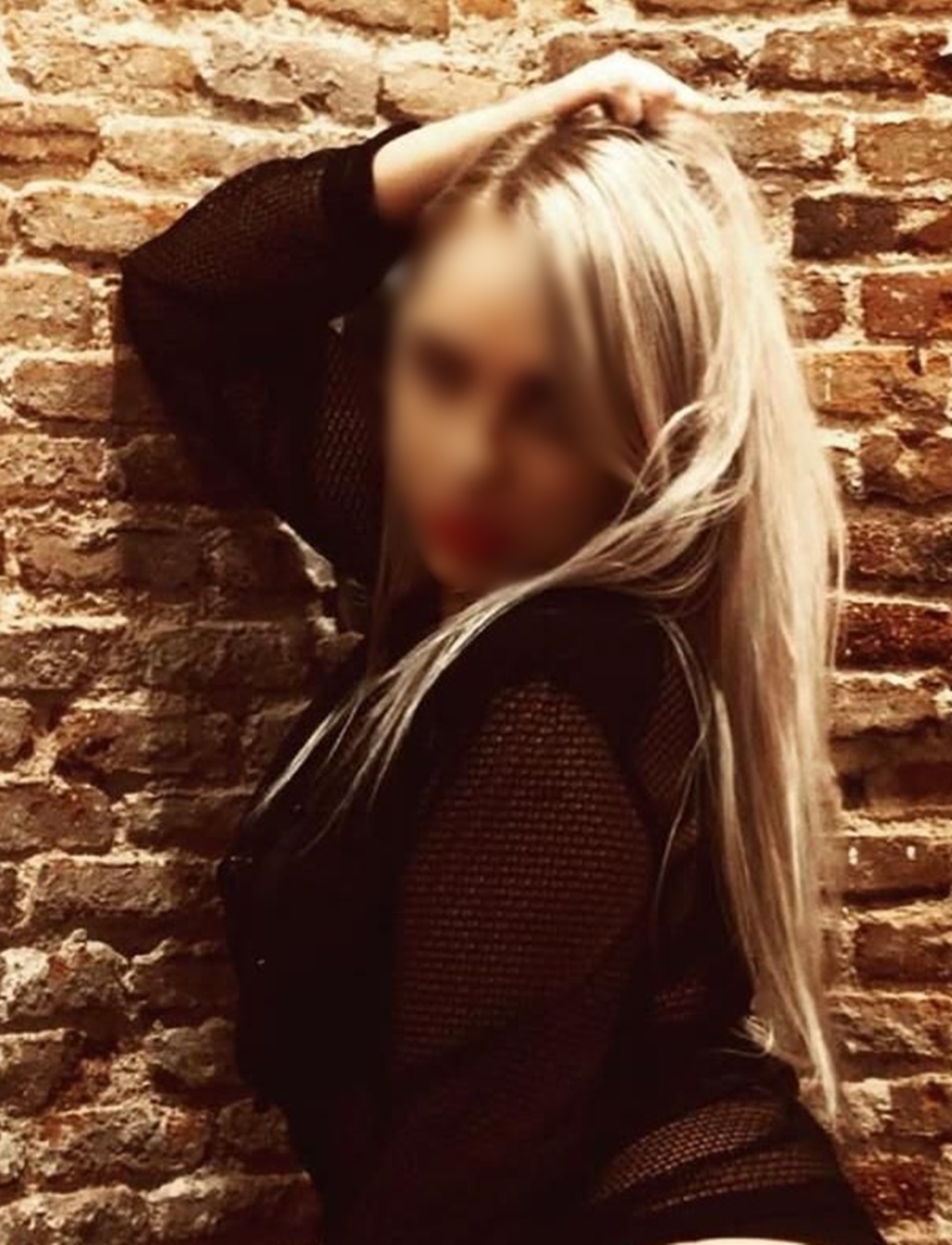 614460348|VICTORIA|Chica