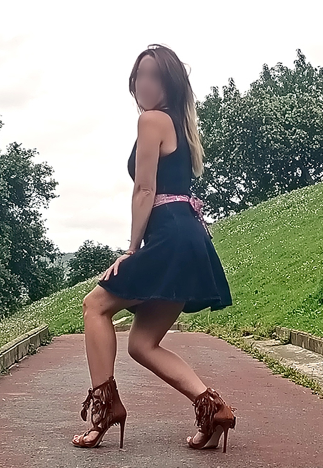 gallery-photo