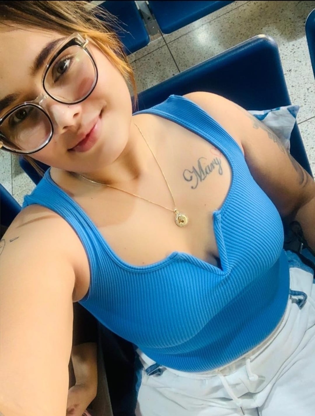 680615957|LUNITA|Chica