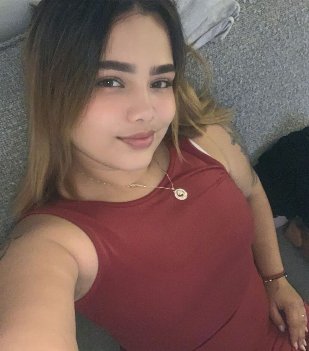 680615957|LUNITA|Chica