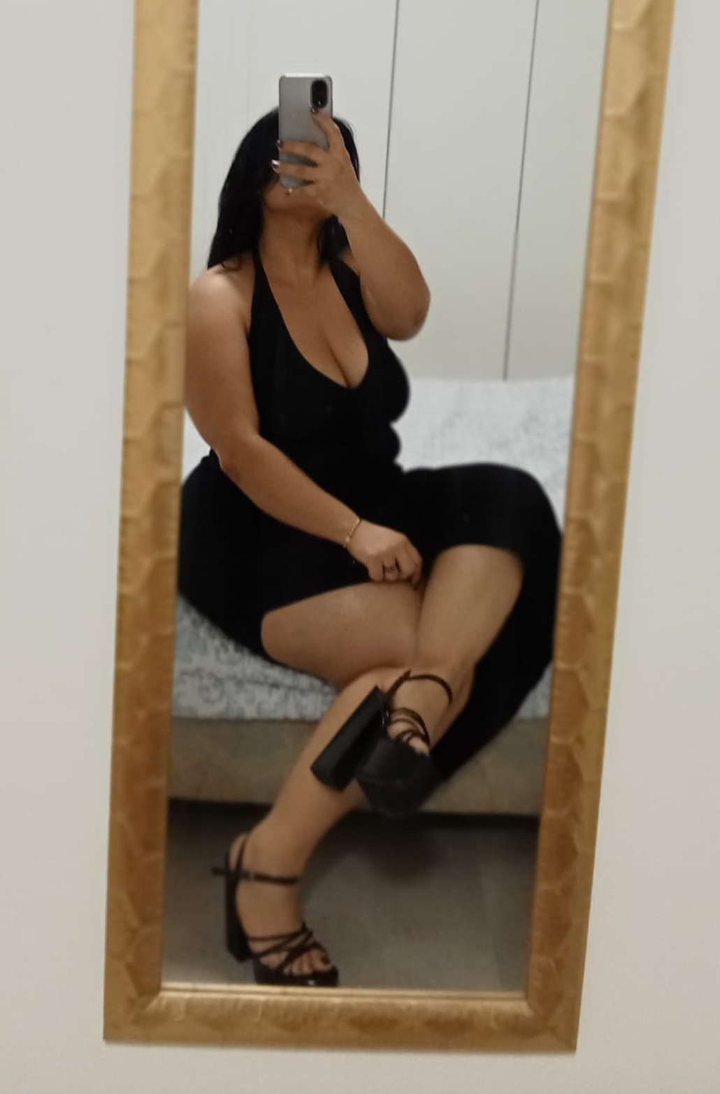 671874142|ADHARA|Chica