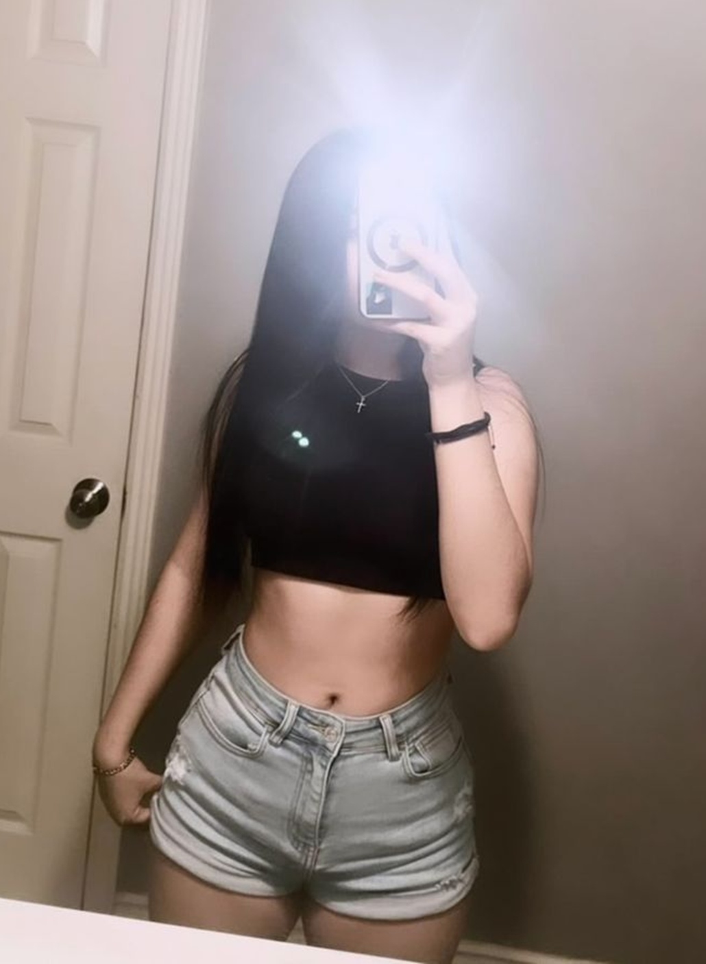 614757361|ROSY|Chica