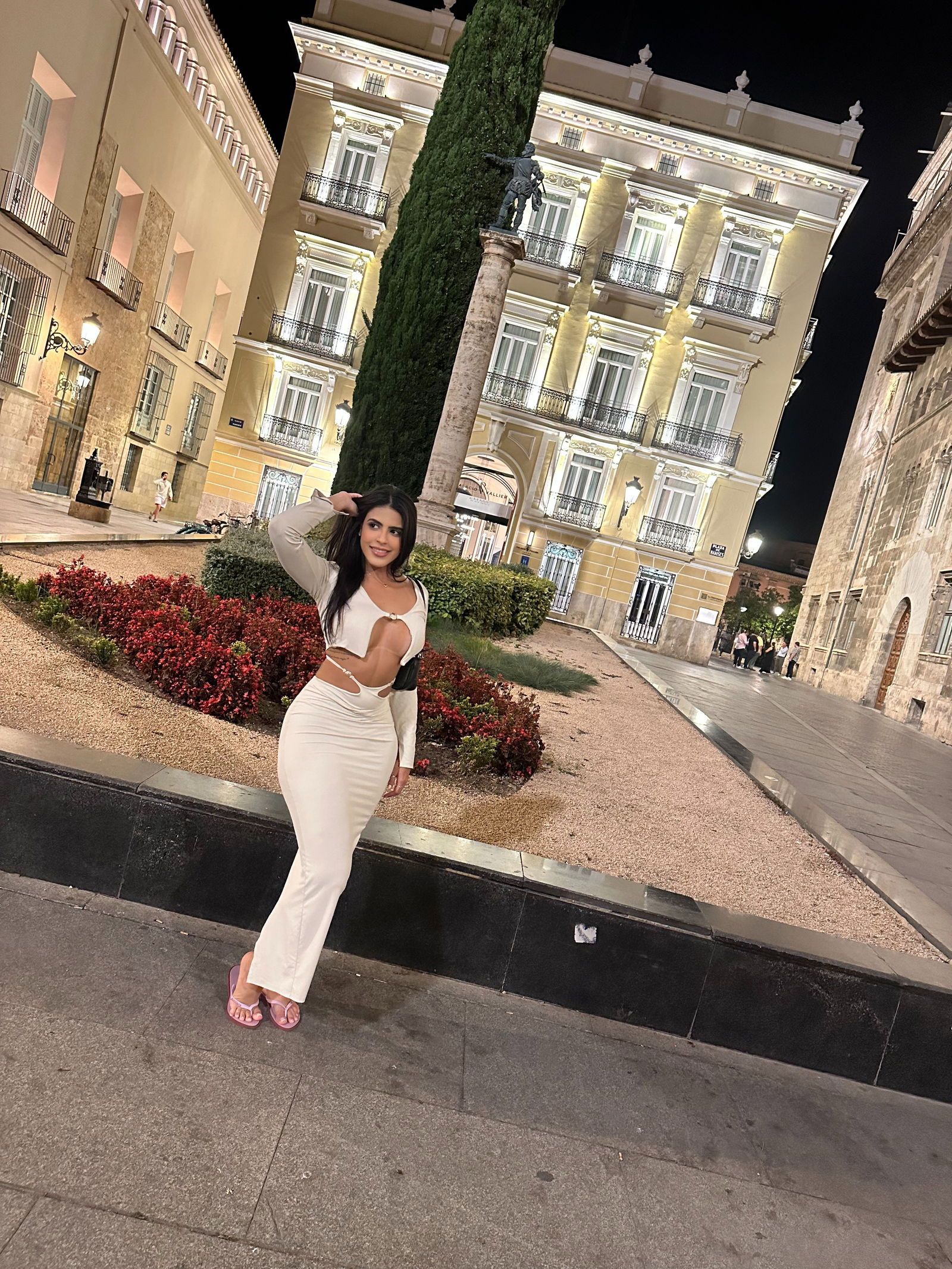 670731567|GABI VALENTE|Chica