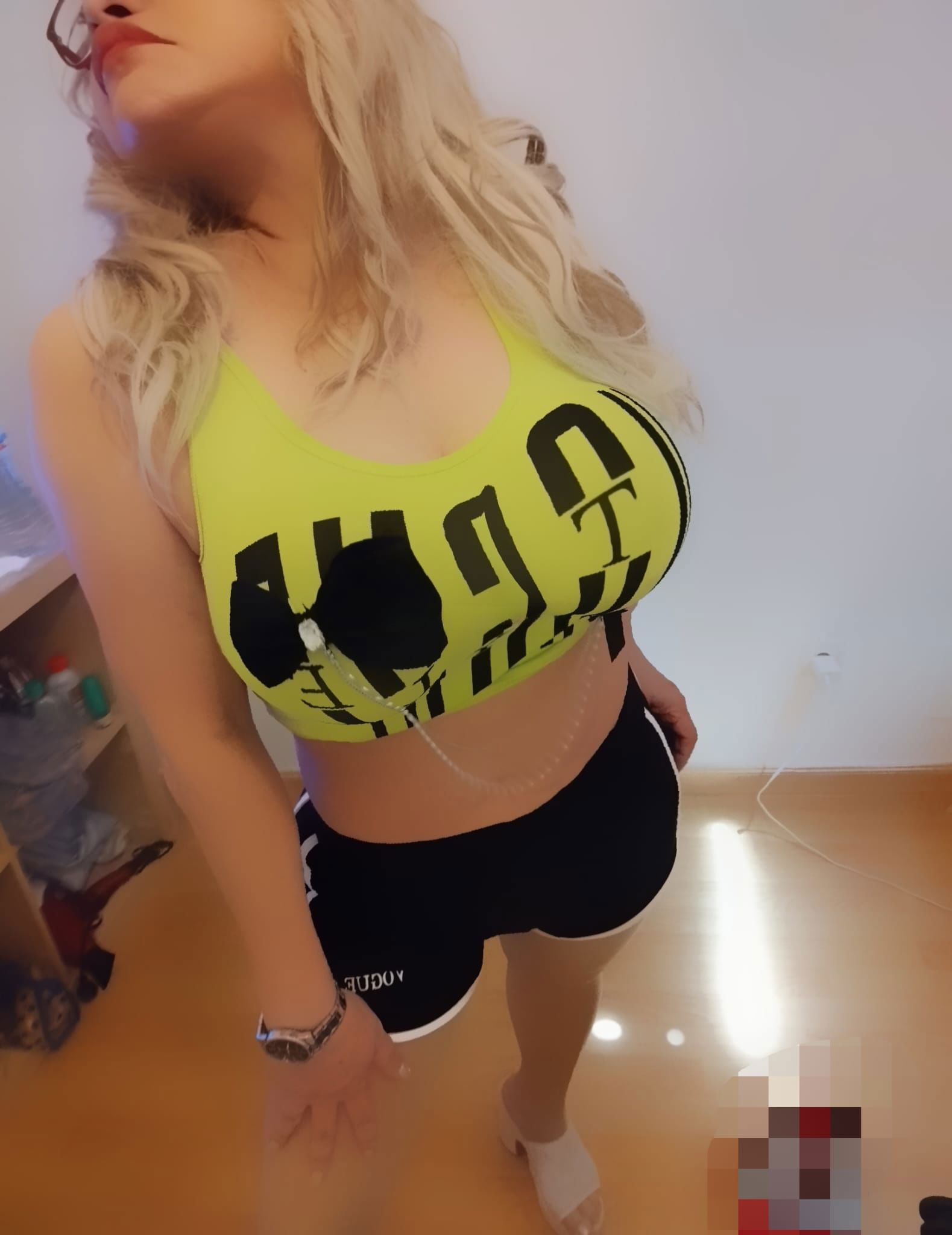 641551619|AMANDA|Chica