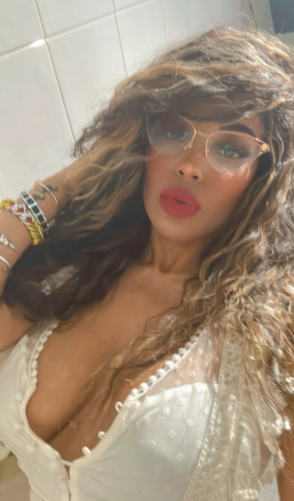 634868761|CARAMELO|Chica