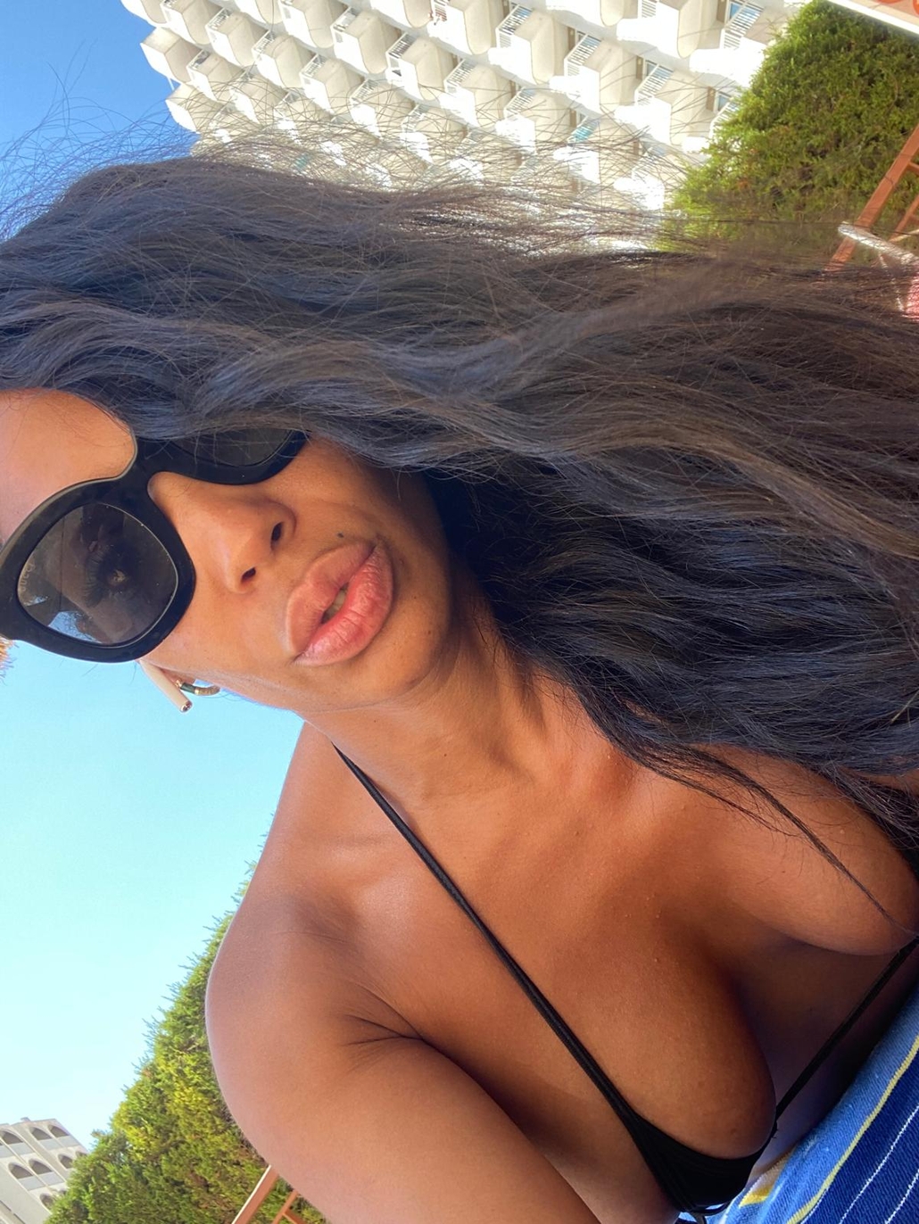 634868761|CARAMELO|Chica