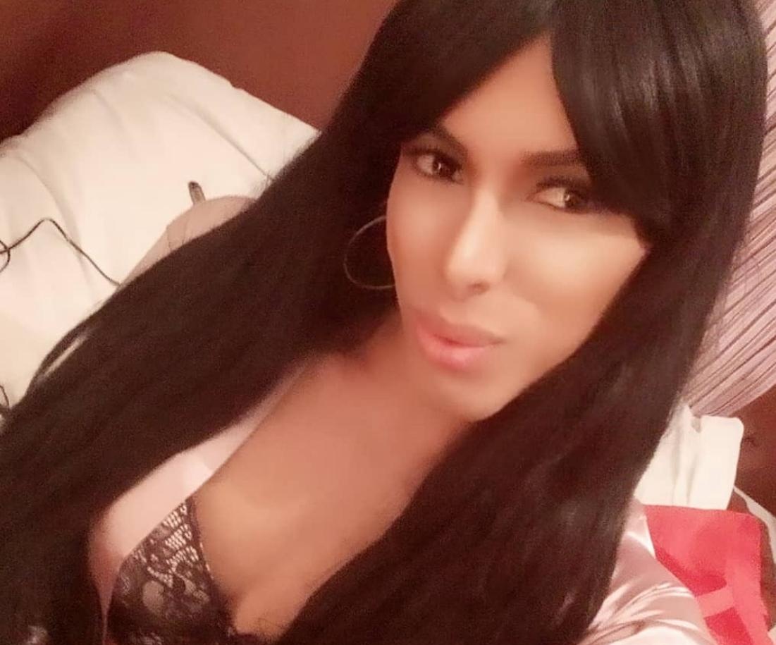 677207506|VIVIANA|Transexual