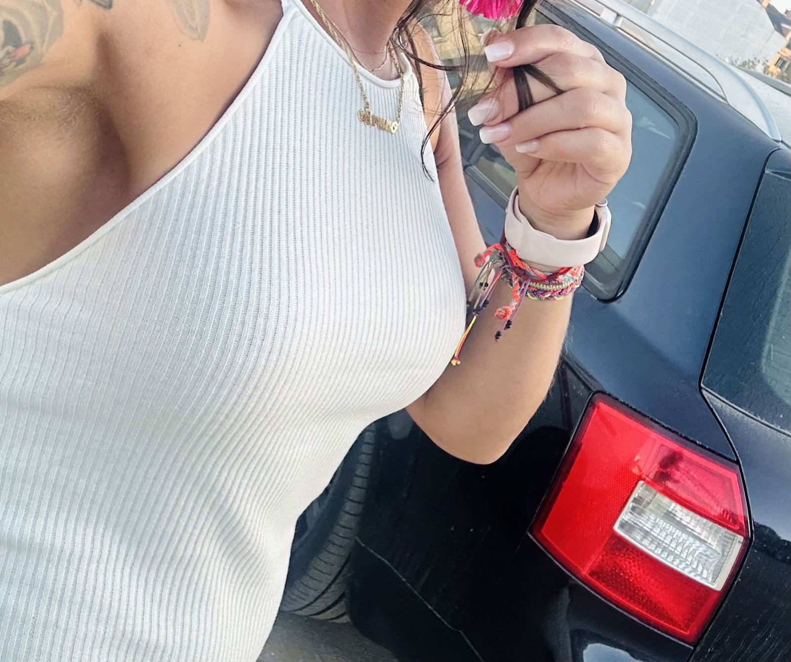 607384004|ISABELA|Chica