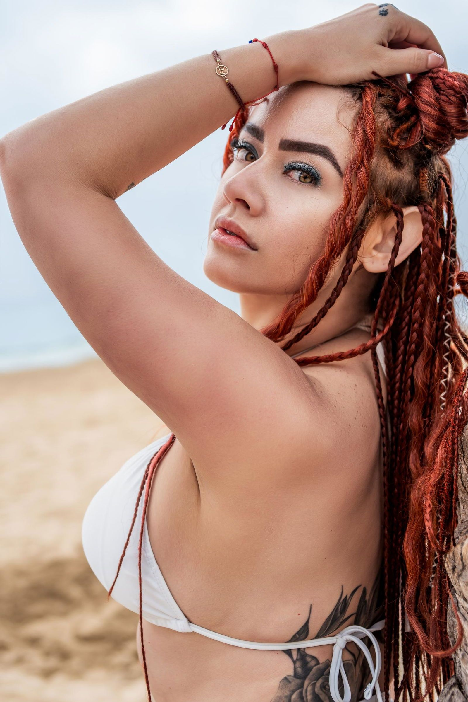 614584345|SABRINA|Chica