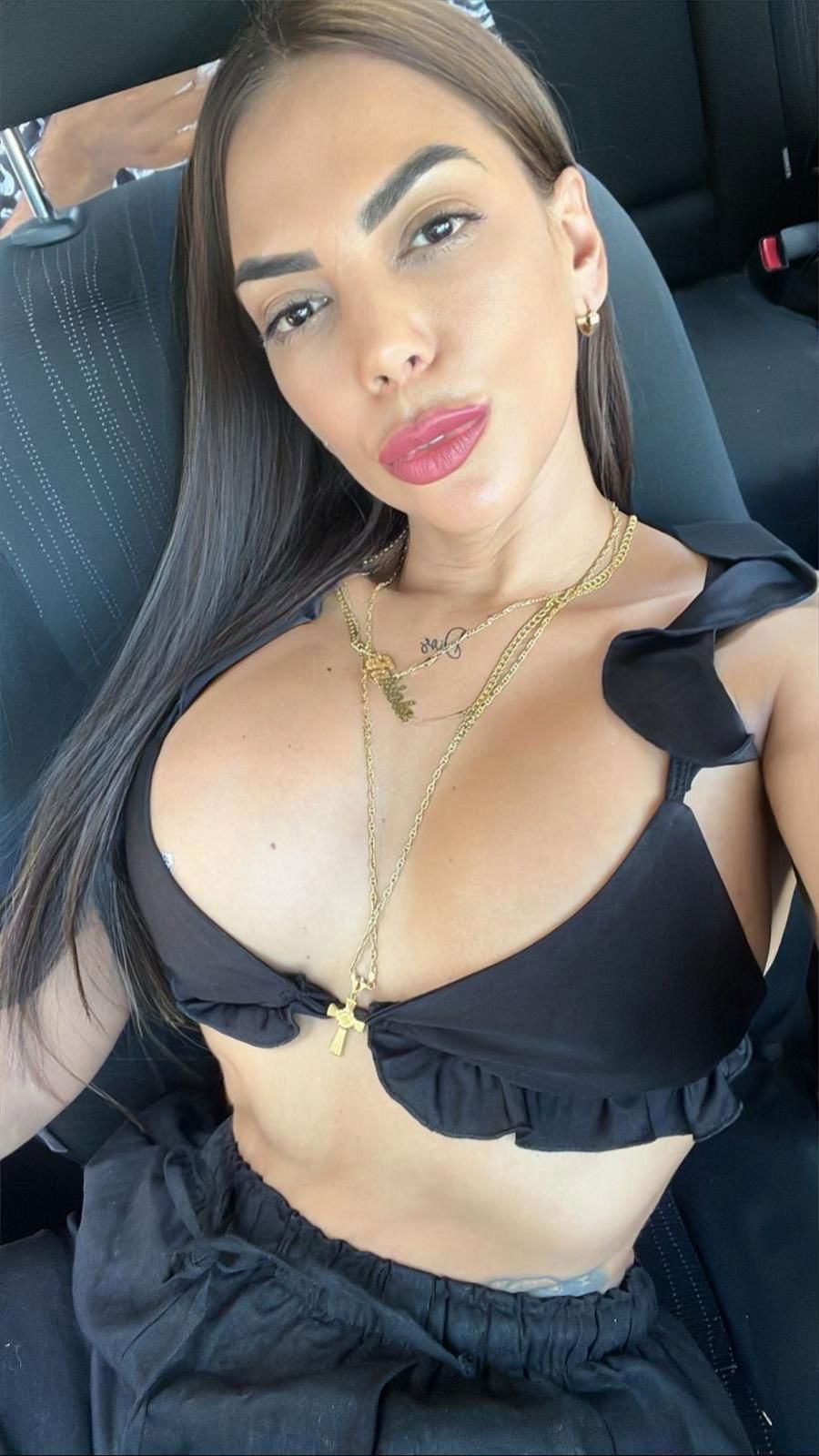 674367357|KARLA|Escort