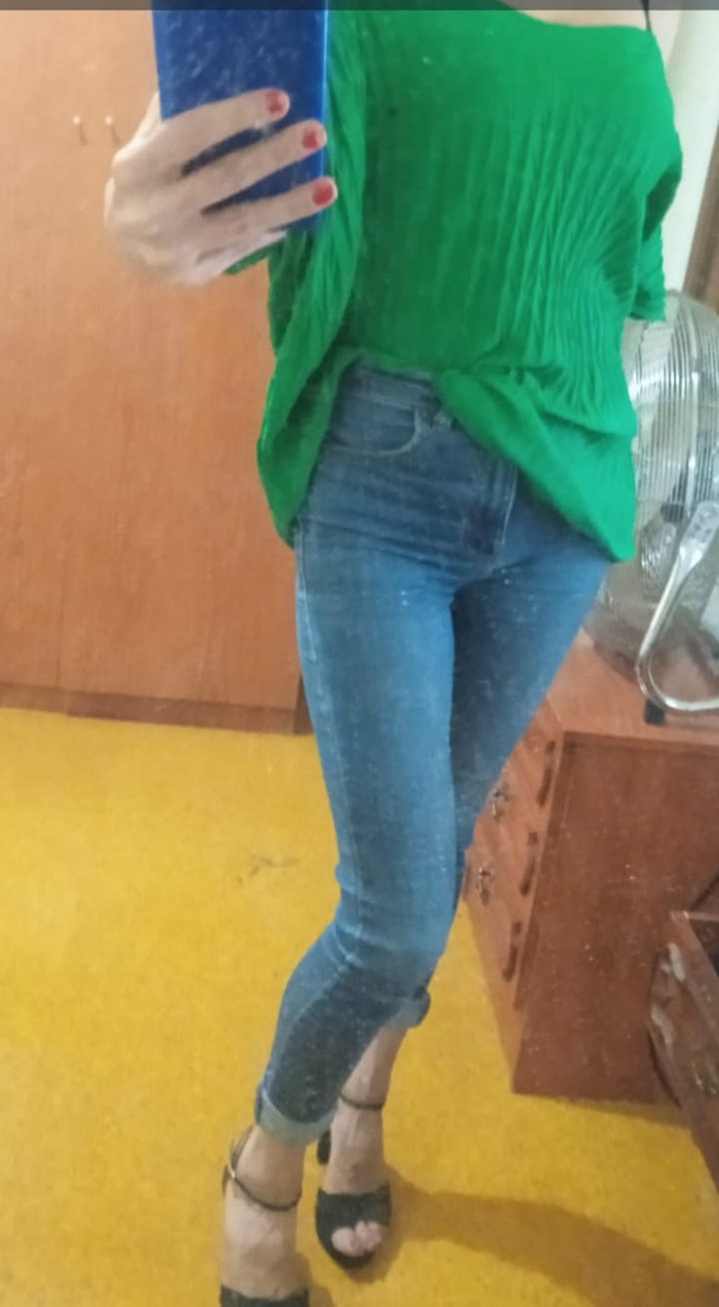 678657563|MONICA|Chica