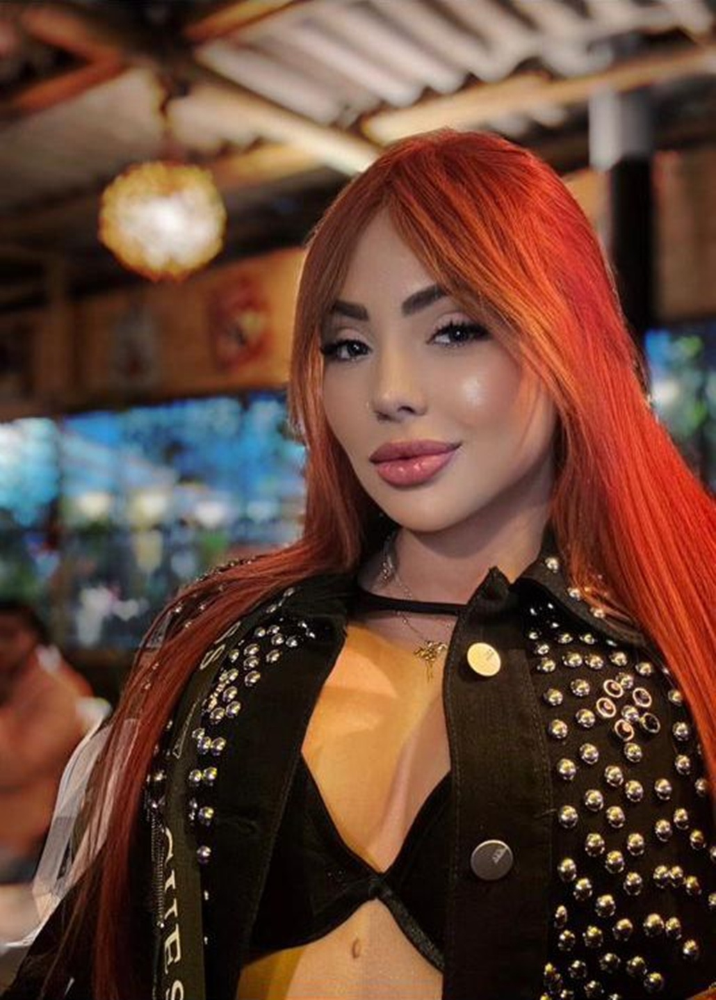 602327946|MACARENA|Chica