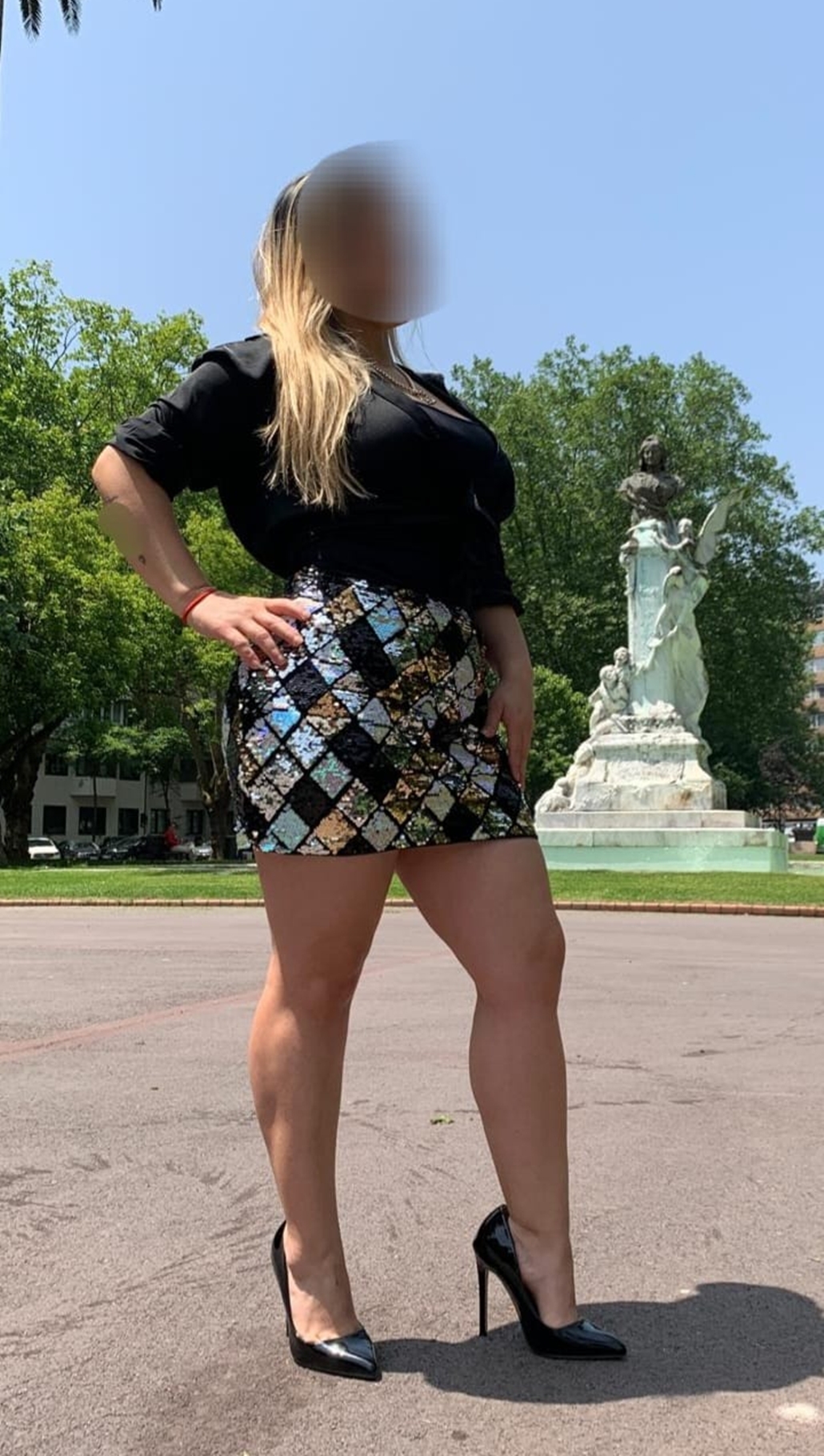 613885594|NATALIA|Chica