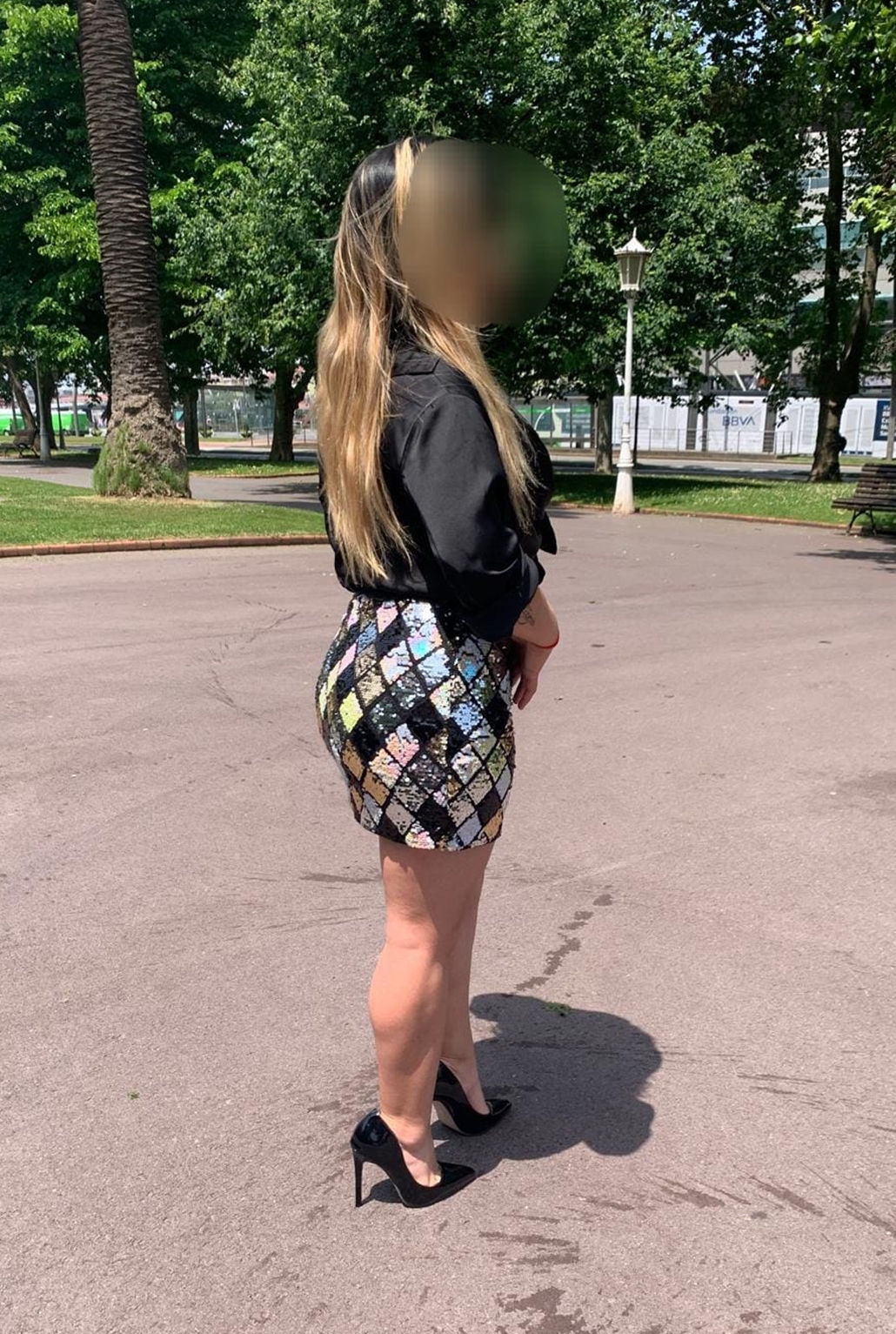 613885594|NATALIA|Chica