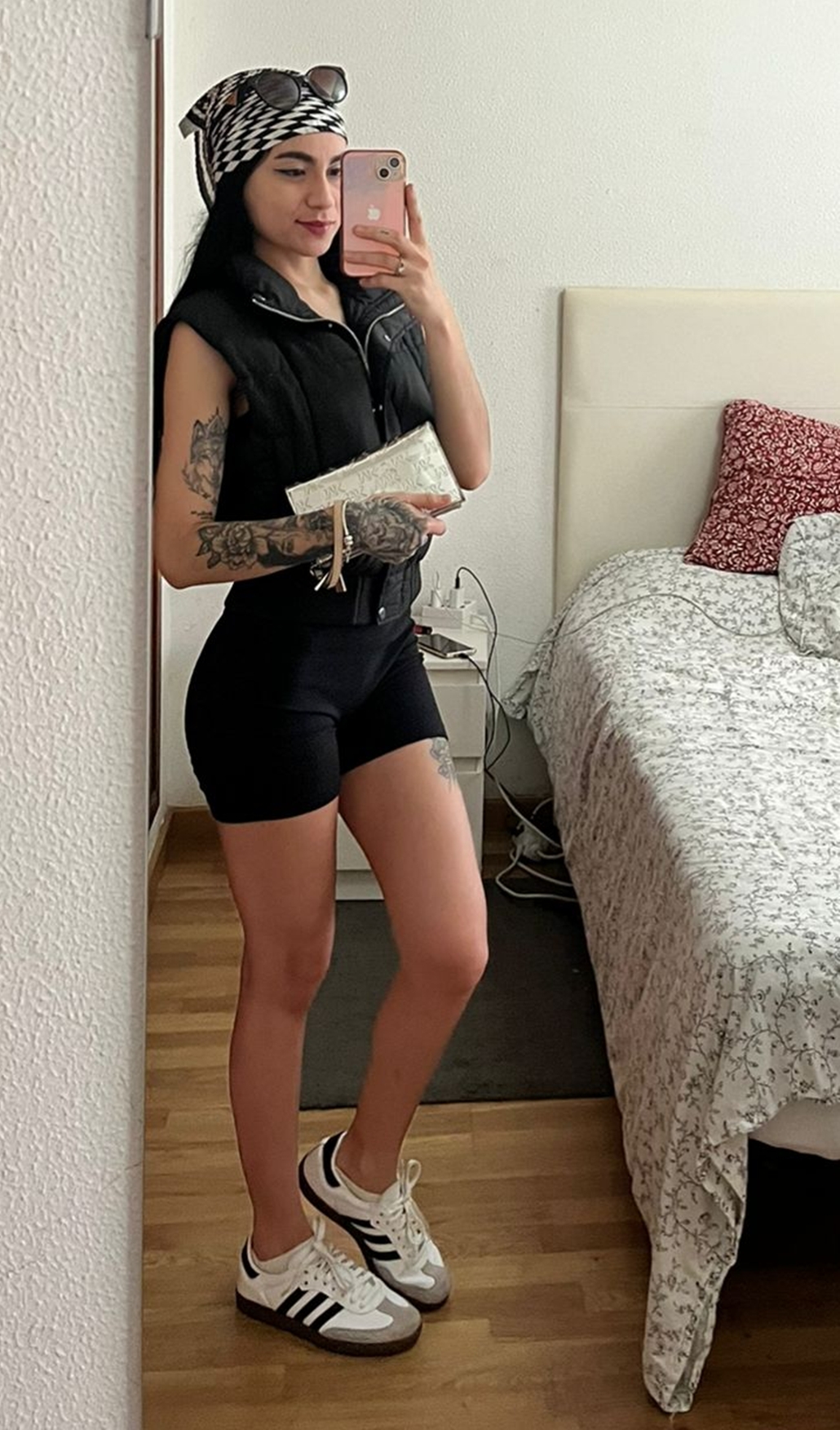 613495580|SARAH|Chica