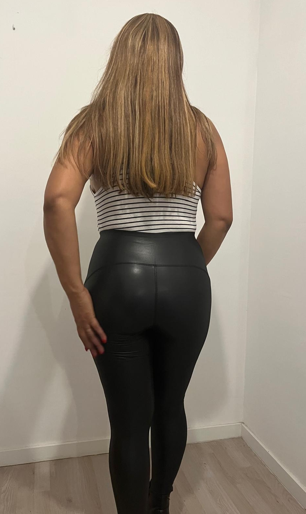 632052675|VICKI|Chica