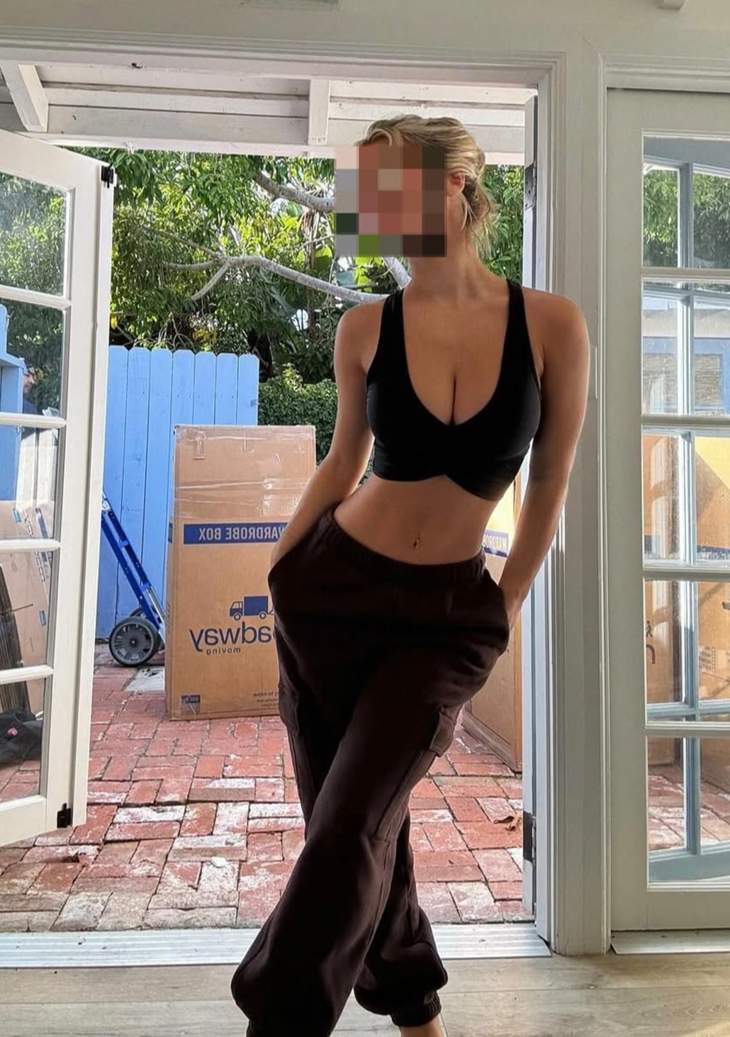 614561841|ALEXIA|Chica