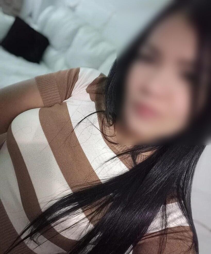 662914745|ANA|Chica