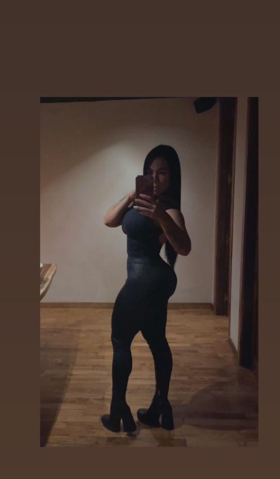 gallery-photo