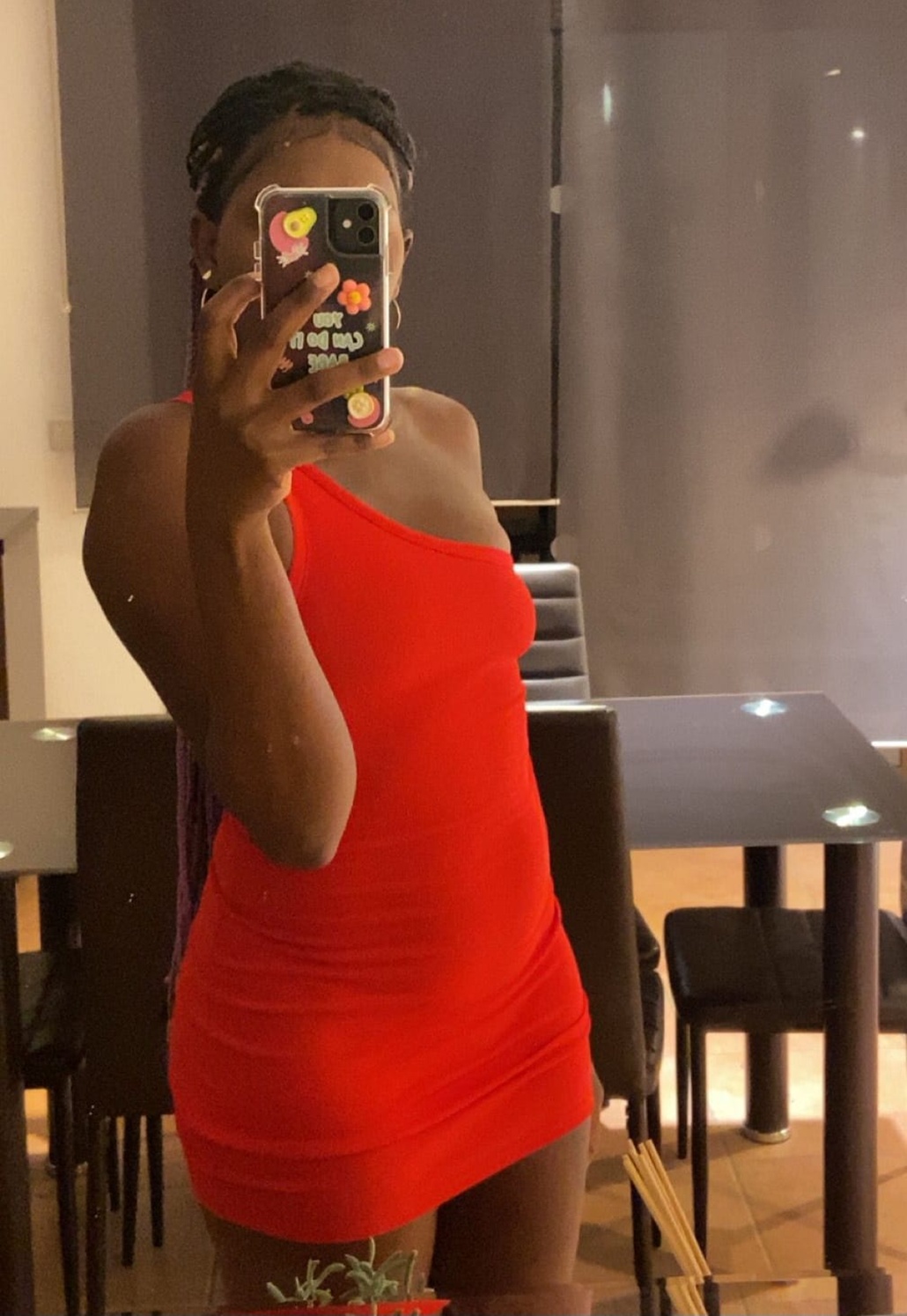673052771|LISI|Chica