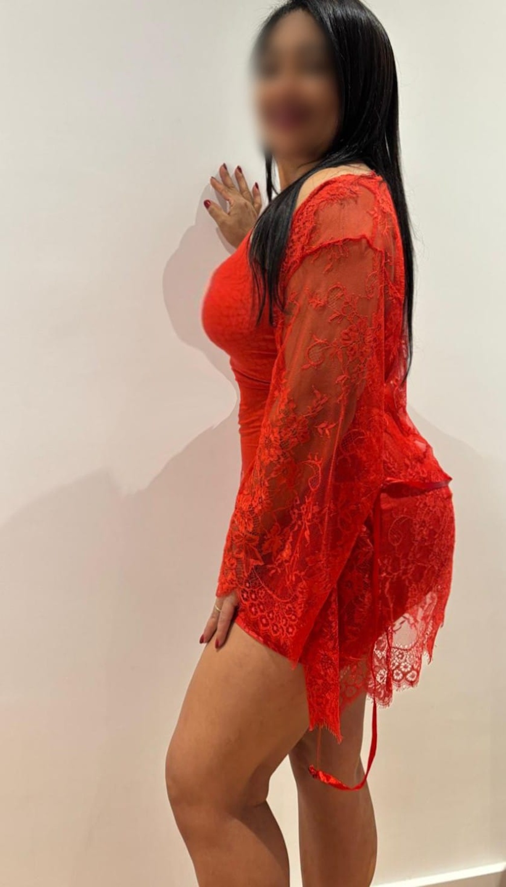 632843796|Sara|Escort