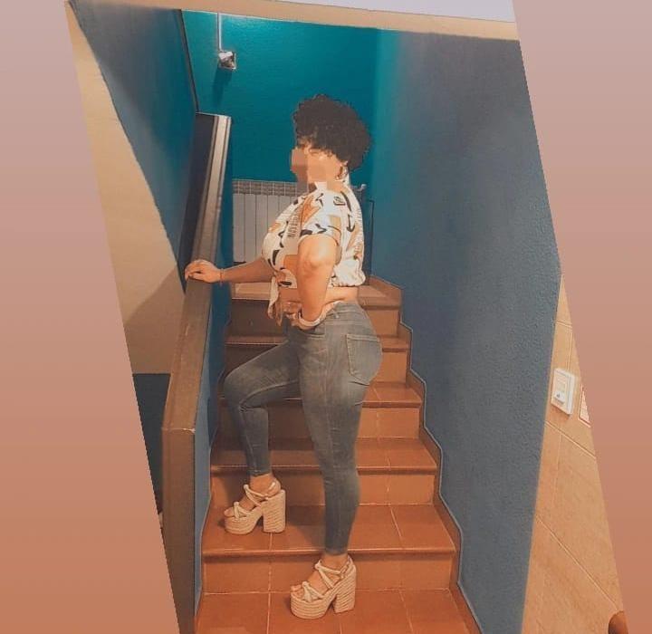 624797463|ISABELLA|Chica