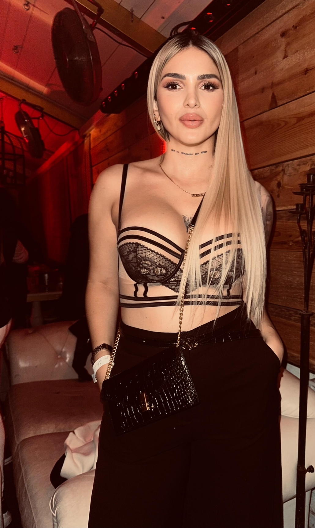 665917485|RUTH|Chica