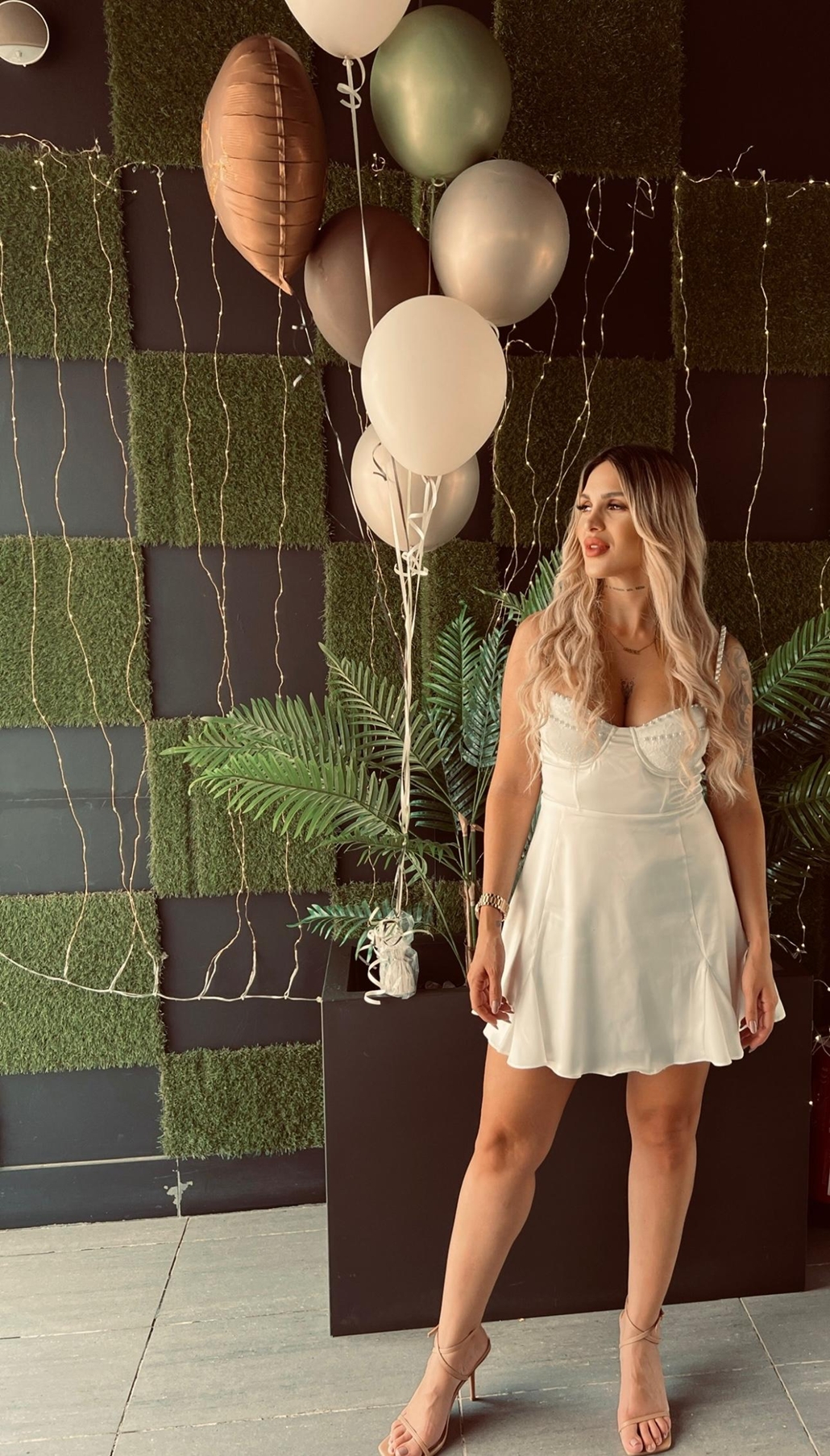 665917485|RUTH|Chica