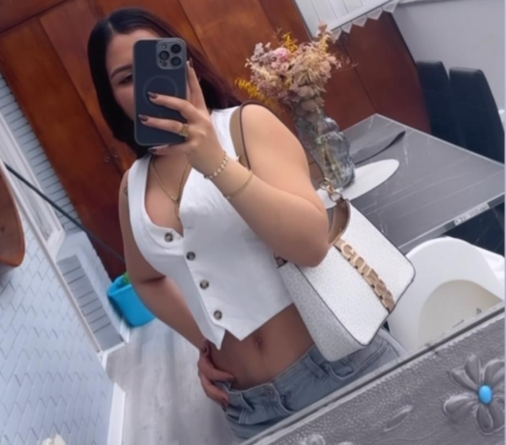 602698090|KAROL|Chica